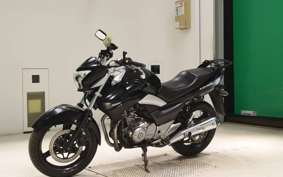 SUZUKI GSR250