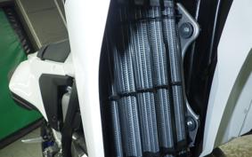 SUZUKI DR-Z4SM 2025 ER1AH