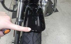 HARLEY XL883C 2005
