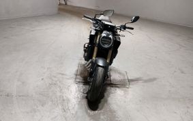 HONDA CB650R E-Clutch 2024 RH17