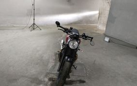 TRIUMPH SPEED TWIN 900 2023 DAD74G