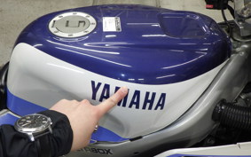 YAMAHA FZR250 R 2000 3LN