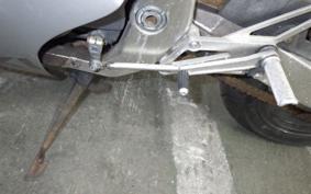 SUZUKI GSX-R400R GK76A