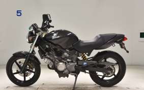 HONDA VTR 250 MC33
