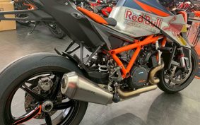 KTM 1290S-DUKE-R 2021 V3940