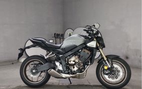 HONDA CB650R E-Clutch RH17