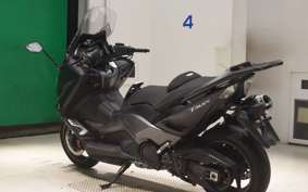 YAMAHA T-MAX 530 2015 SJ12J