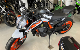KTM 890 DUKE 2021 TU940