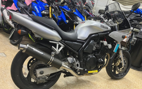 YAMAHA FZ400 1997 4YR