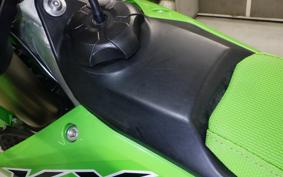 KAWASAKI KX450