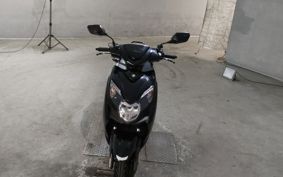 SUZUKI SU WISH LTD DV12B