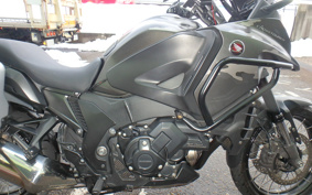 HONDA VFR1200X DCT MUGEN 2015 SC70