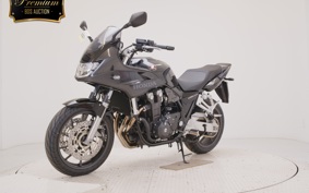 HONDA CB1300SB SUPER BOLDOR 2025 SC54