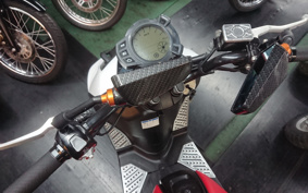 YAMAHA BW*S 125 SE45