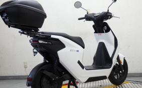 HONDA EM1 e: EF16