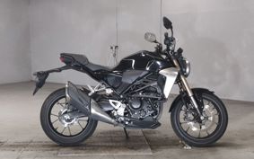HONDA CB250R MC52