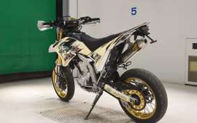 YAMAHA WR250R DG15J