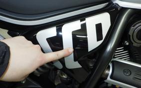 DUCATI SCRAMBLER ICON 2025