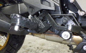 SUZUKI Vｽﾄﾛｰﾑ800DE 2025 EM1BA