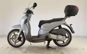 APRILIA SCARABEO 125