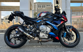 BMW M1000R 2023 0E81