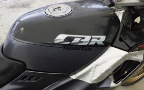 HONDA CBR250R