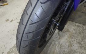 SUZUKI GSX250 R 2001