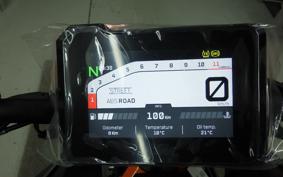 KTM 1290 SUPER DUKE R 2025