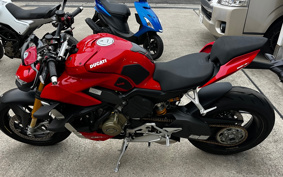 DUCATI STREET FIGHTER V4S 2021 1F00