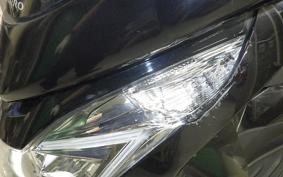 HONDA PCX150-2ﾔﾈﾂｷ KF18