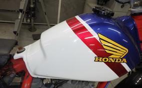 HONDA FTR223 MC34