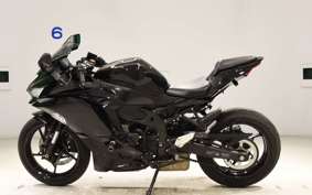 KAWASAKI ZX-25R ZX250E