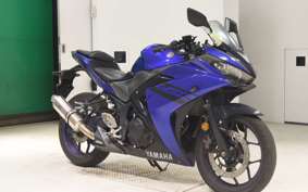 YAMAHA YZF-R25 A 2010 RG43J