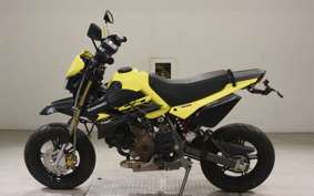KAWASAKI KSR110 E