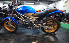 HONDA VTR 250 MC33