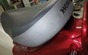HONDA C125 SUPER CUB 2004 JA58