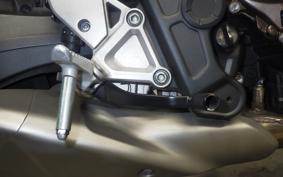 HONDA CB650R E-Clutch 2025 RH17