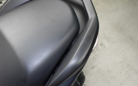 YAMAHA N-MAX 1998 SEG6J