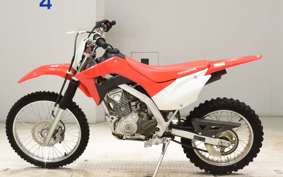 HONDA CRF125F JE03