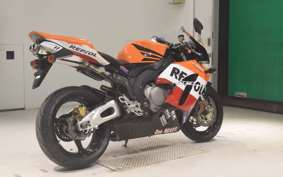 HONDA CBR1000RR 2005 SC57