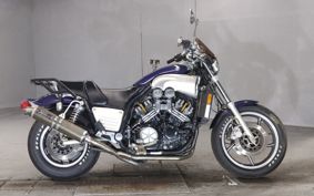 YAMAHA VMAX 1JH0