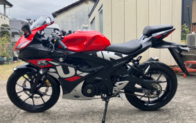 SUZUKI GSX-R125