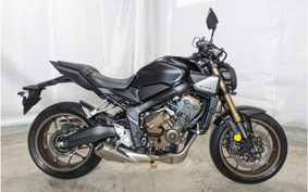 HONDA CB650R E-Clutch 2026 RH17
