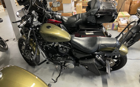 HARLEY XL883N 2017 LE2