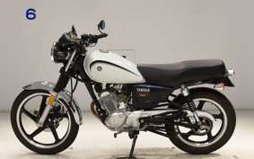 YAMAHA YB125SP