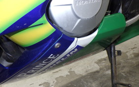 HONDA CBR600RR 2003 PC37