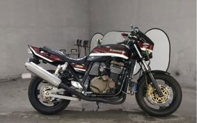 KAWASAKI ZRX1200 R ZRT20A