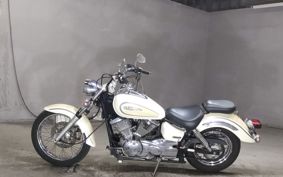 YAMAHA DRAGSTAR 250 VG02J