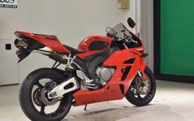 HONDA CBR1000RR 2005 SC57