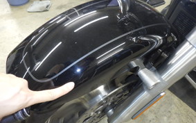 HARLEY FLBS 1870 2018